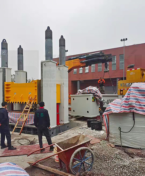 又一台4000吨液压机框架液压机落户重庆